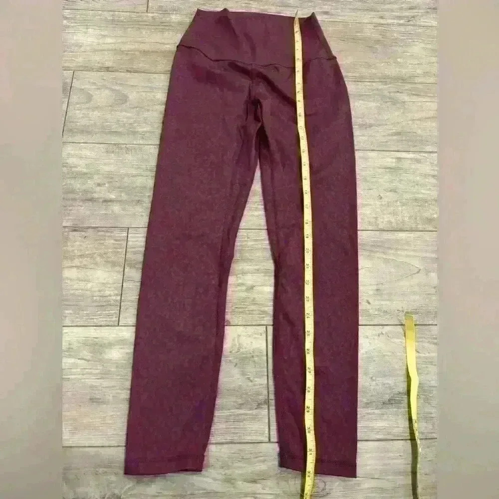 Gymshark maroon cheetah print leggings size medium - Picture 4 of 6
